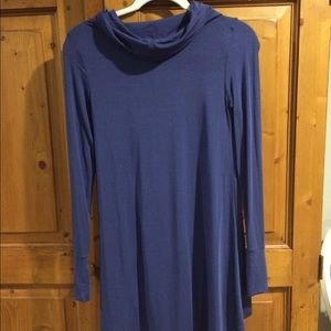 Blue stretchy Crowl tunic